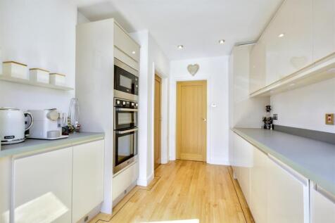 Open Planned Kitchen Living_2.jpeg