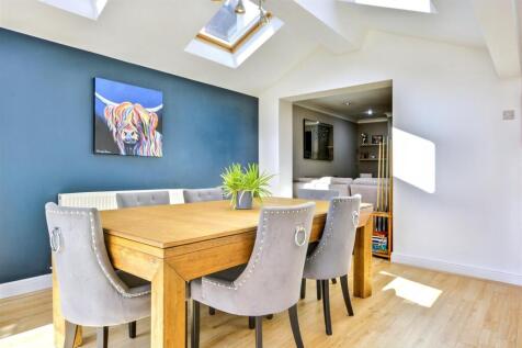 Dining Room.jpeg
