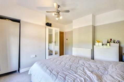 Bedroom 1_ 3.jpeg