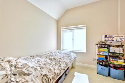 Bedroom 3_1.jpeg