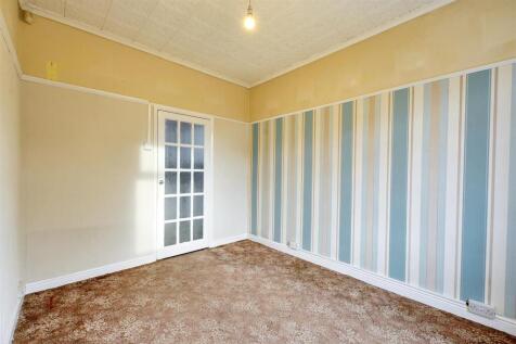 Dining Room_1.jpeg