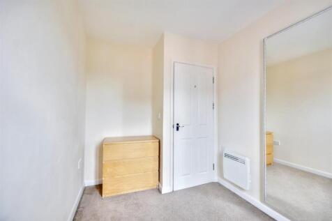 Bedroom 3_1.jpeg