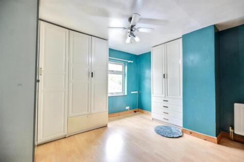 Bedroom_2.jpeg