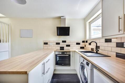 Flat Living Kitchen_3.jpeg