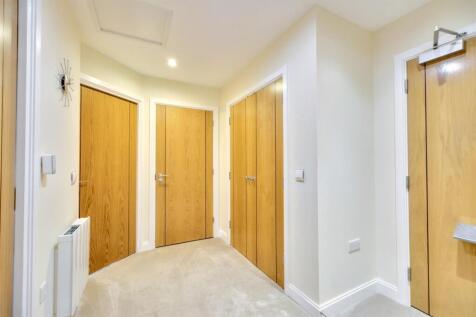 Hallway.jpeg