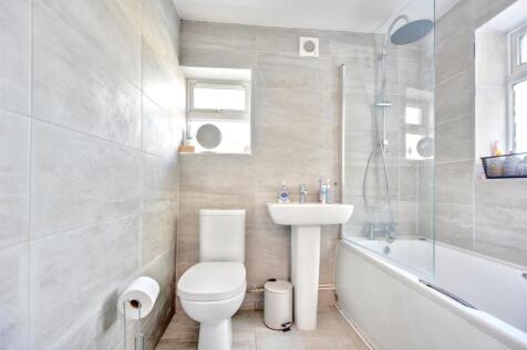 Bathroom.jpeg