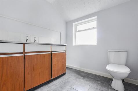 Utility WC.jpeg