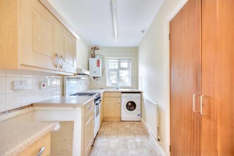 Kitchen_1.jpeg