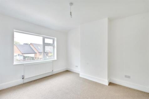 Bedroom 2.jpeg