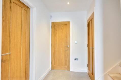 Entrance Hall_2.jpeg