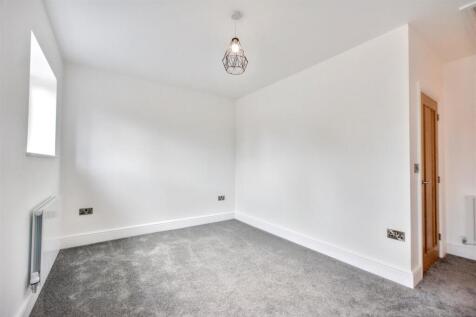 Bedroom 3_3.jpeg