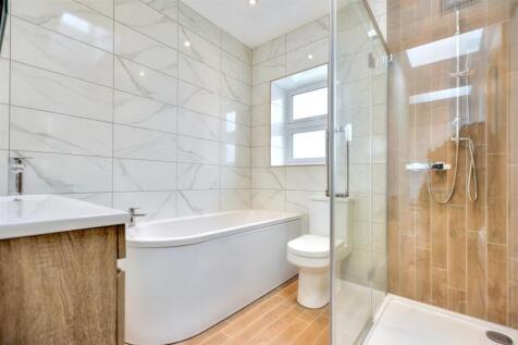 Bathroom.jpeg