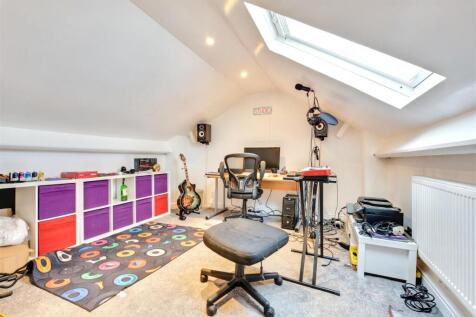 Loft Room.jpeg