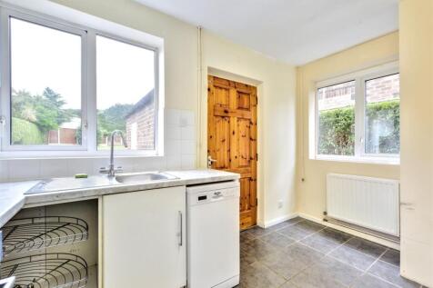 Kitchen_3.jpeg