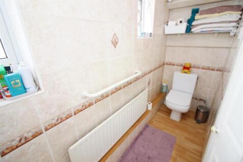 bathroom (2).jpeg