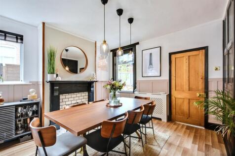Dining Room_1.jpeg