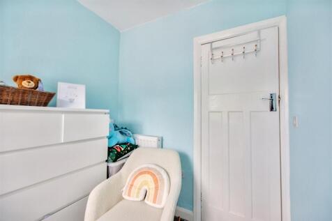 Bedroom 3_2.jpeg