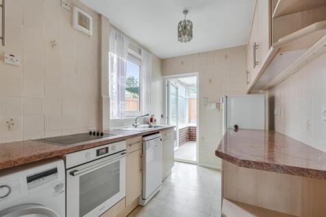 Kitchen_1.jpeg