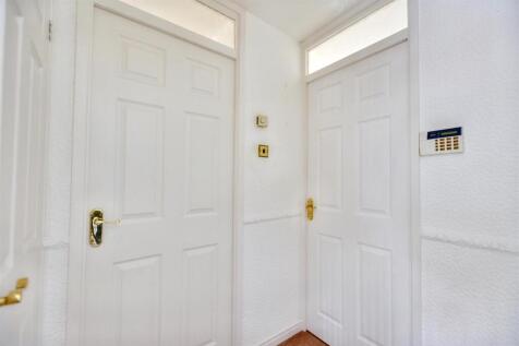 Hallway.jpeg