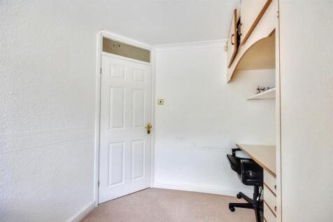 Bedroom 3_1.jpeg