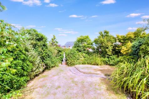Garden_2.jpeg