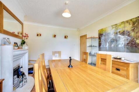 Dining Room_2.jpeg