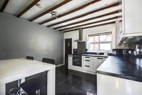 Kitchen_1.jpeg