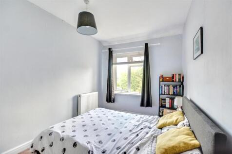 Bedroom 2_1.jpeg