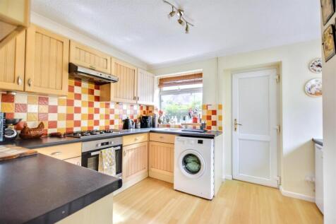 Kitchen_1.jpeg