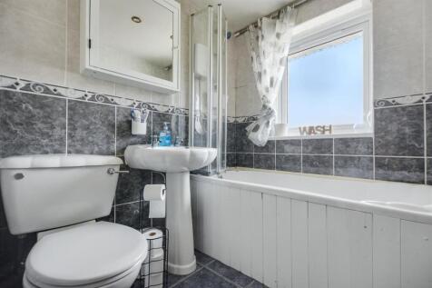 Bathroom.jpeg