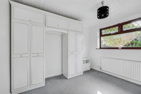Bedroom 2.jpeg