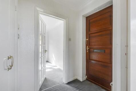 Hallway.jpeg