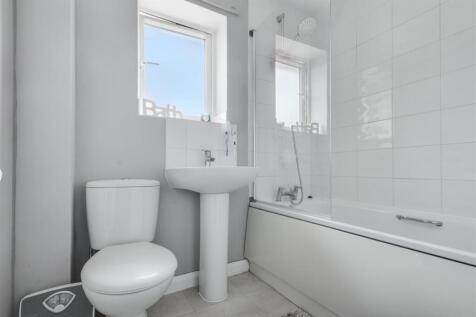 Bathroom.jpeg