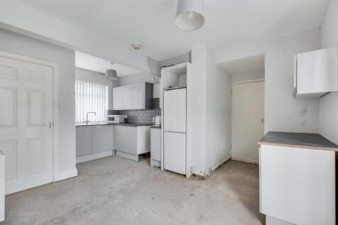 Kitchen_3.jpeg