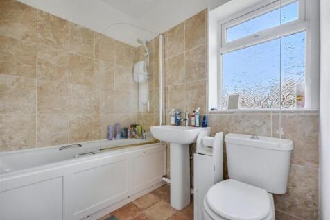 Bathroom.jpeg
