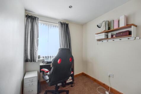 Bedroom 3_1.jpeg