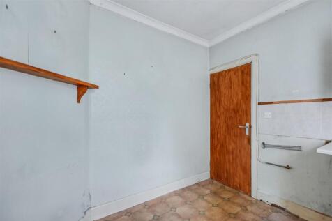 Kitchen_2.jpeg