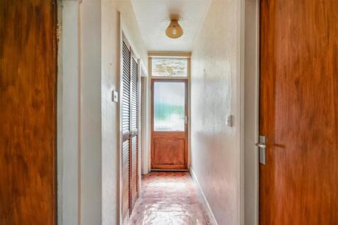 Hallway.jpeg