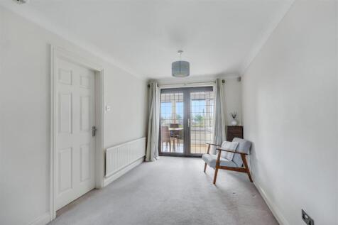 Dining Room_1.jpeg