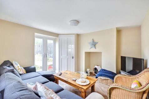 Sitting Room_1.jpeg