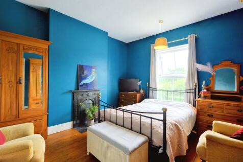 Bedroom. 1.jpeg