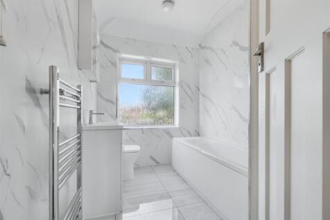 Bathroom.jpeg