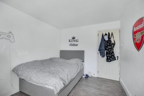 Bedroom 2_2.jpeg
