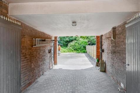 Carport_2.jpeg