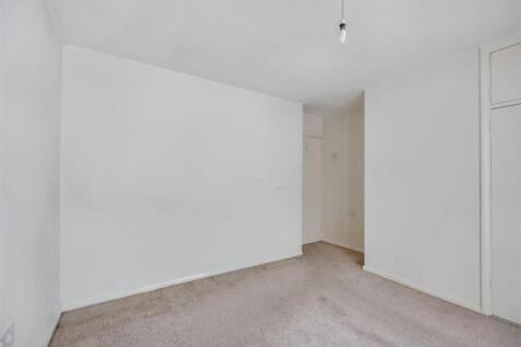 Bedroom 2_2.jpeg
