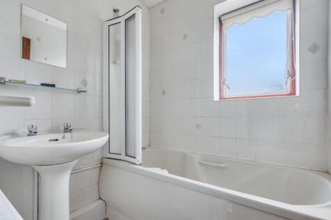 Bathroom.jpeg