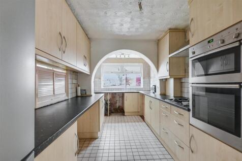 Kitchen_1.jpeg