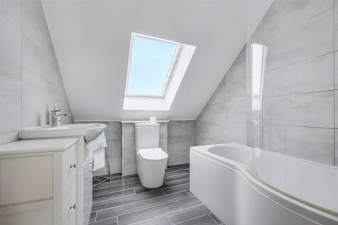 Bathroom.jpeg