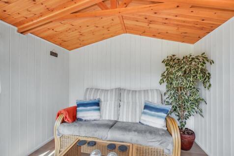 Summer House_1.jpeg