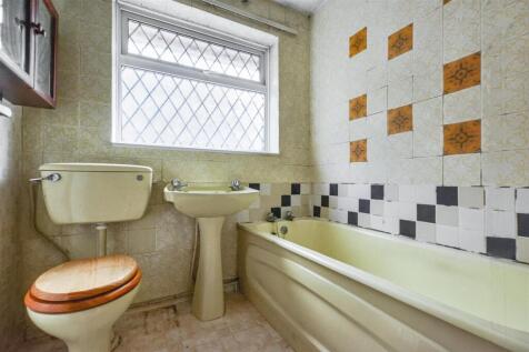 Bathroom.jpeg